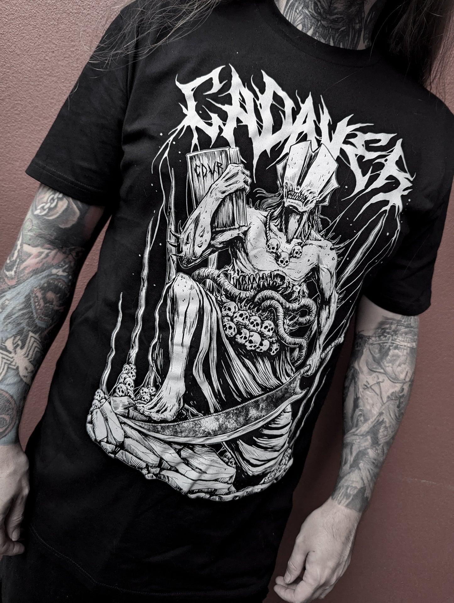 MINISTER - Unisex Tee